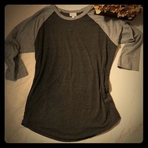 ✨ LuLaRoe Randy Tee ✨